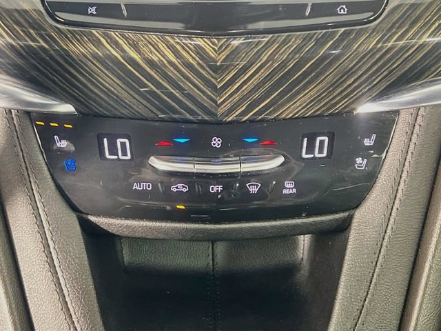 Used 2023 Cadillac XT6 Premium Luxury AWD/4WD image 23