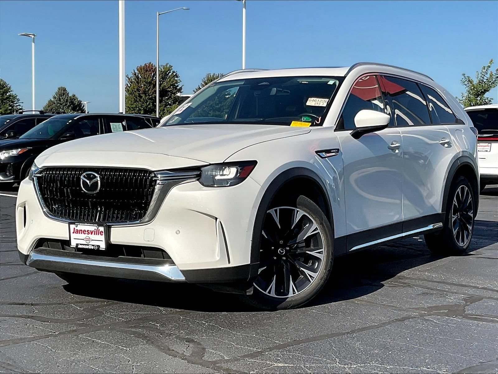 Used 2024 MAZDA CX-90 Plug-In Hybrid w/ Premium Pkg AWD/4WD image 2