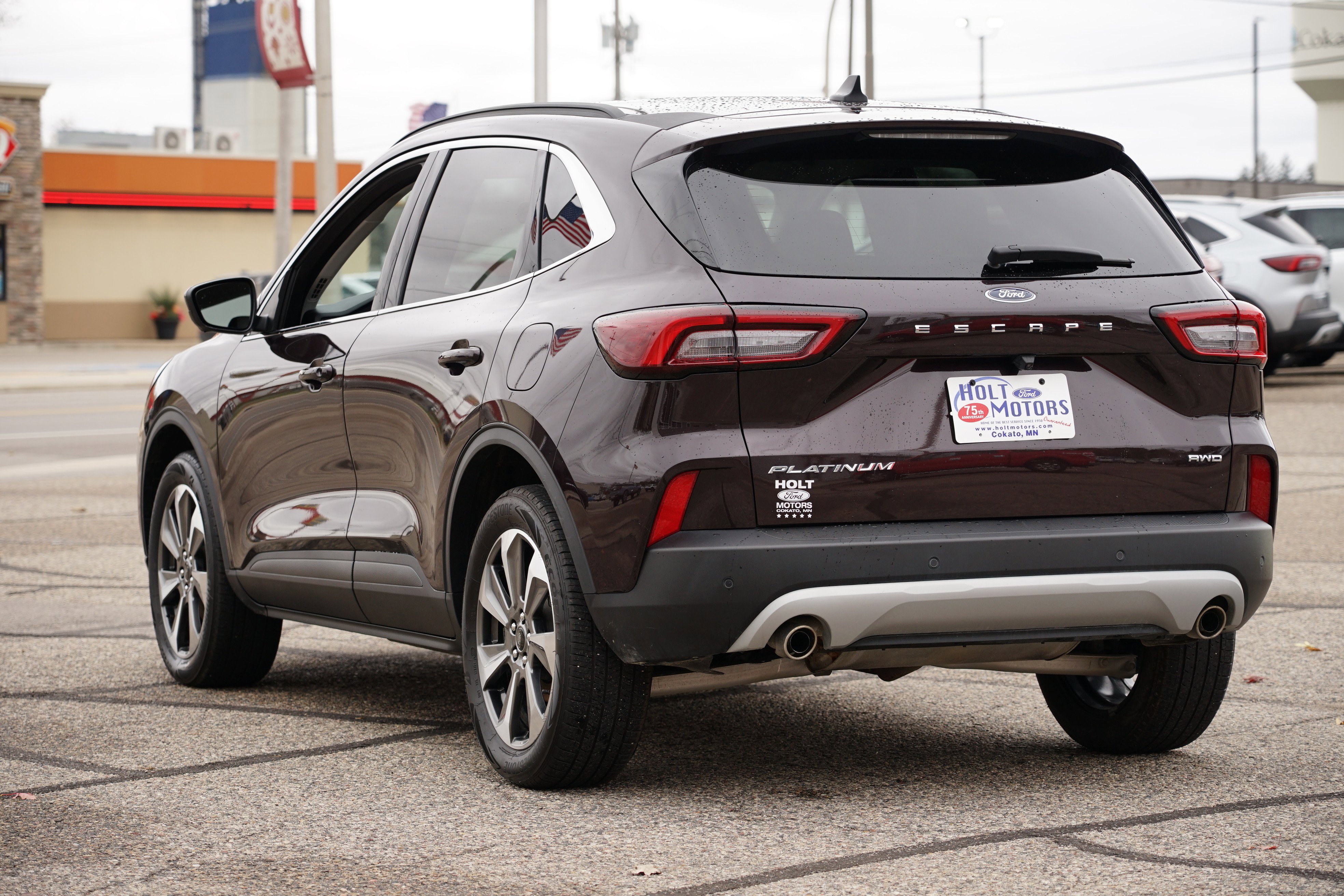 Used 2023 Ford Escape Platinum image 6