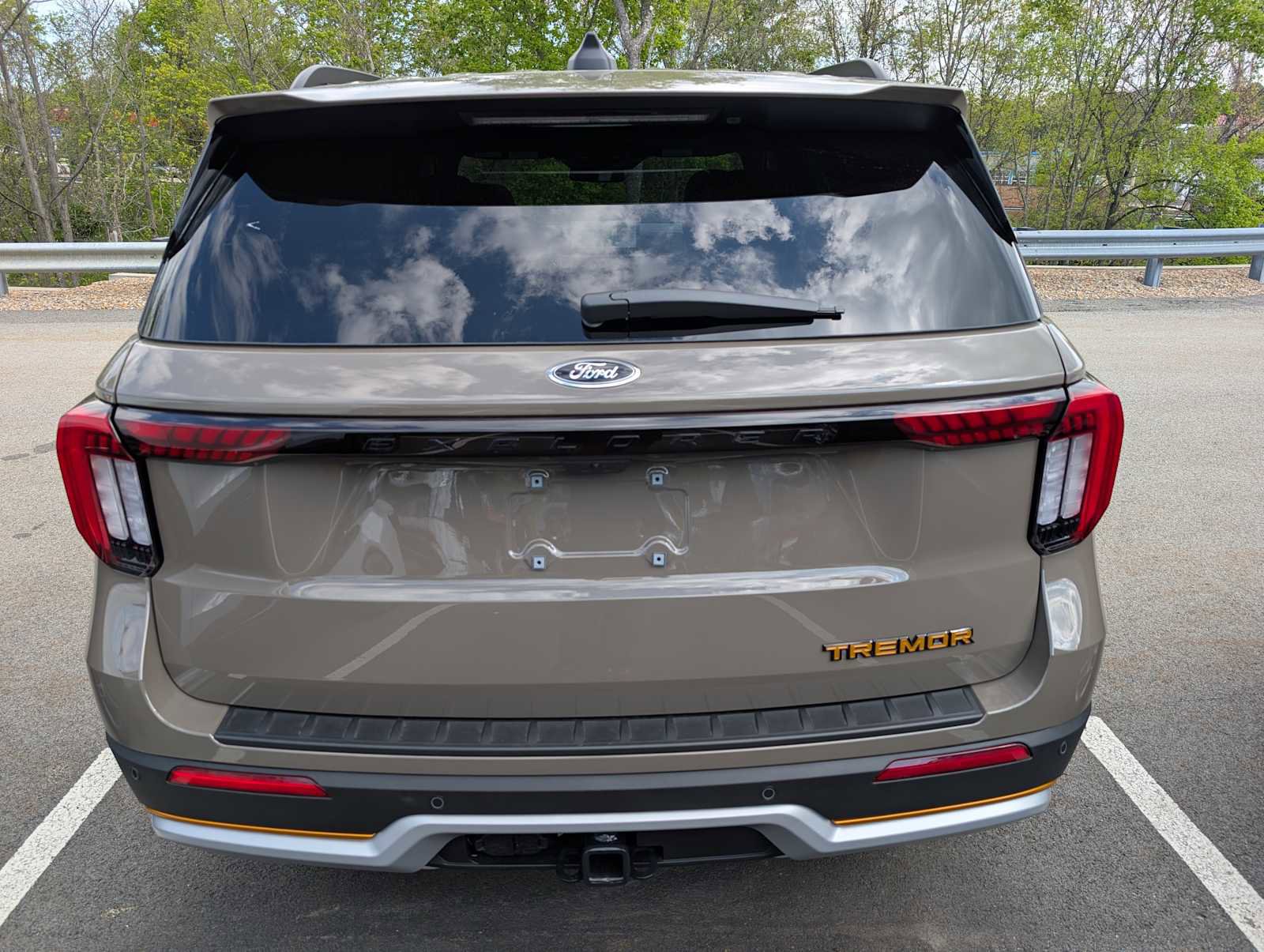 New 2026 Ford Explorer Tremor w/ Tremor Ultimate Package AWD/4WD image 8