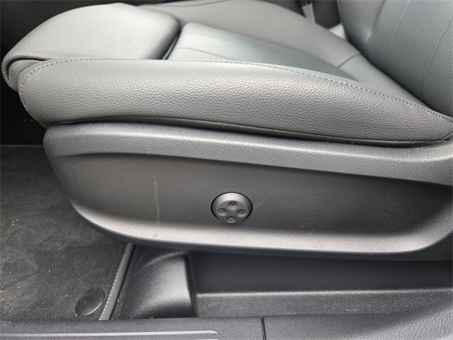 Certified 2025 Mercedes-Benz GLA 250 4MATIC image 13