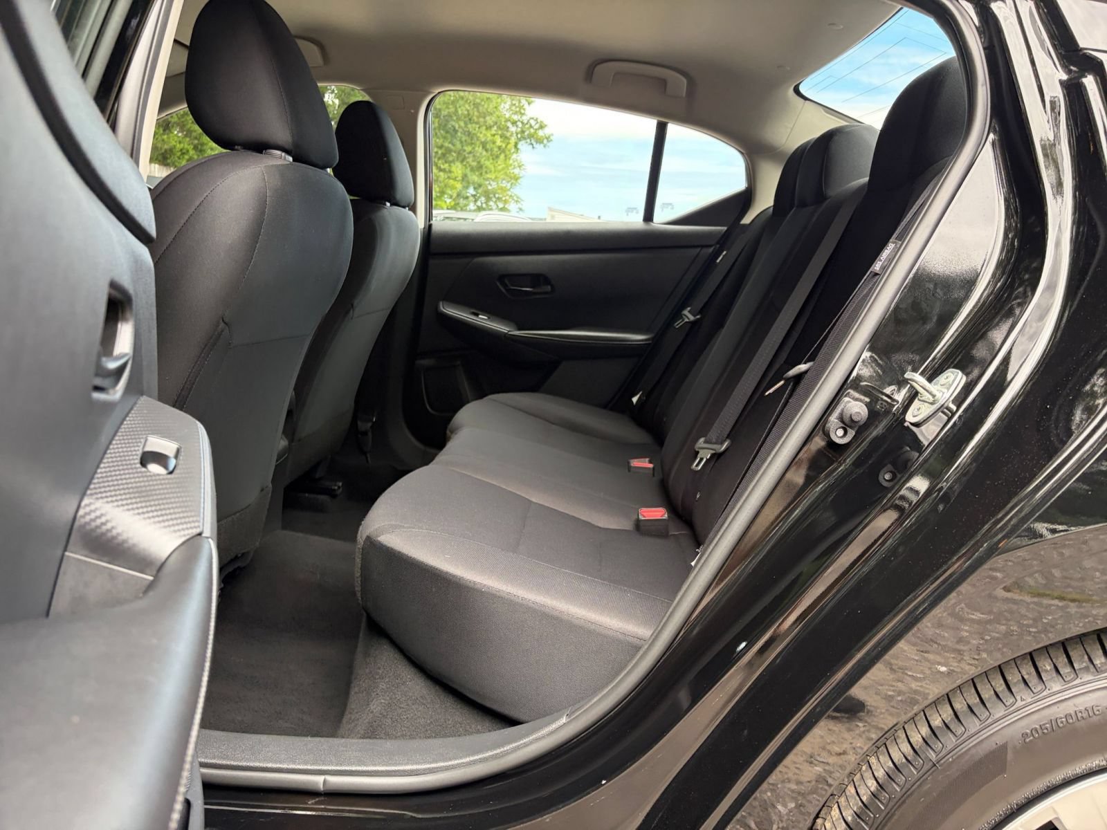 Used 2025 Nissan Sentra S FWD image 23