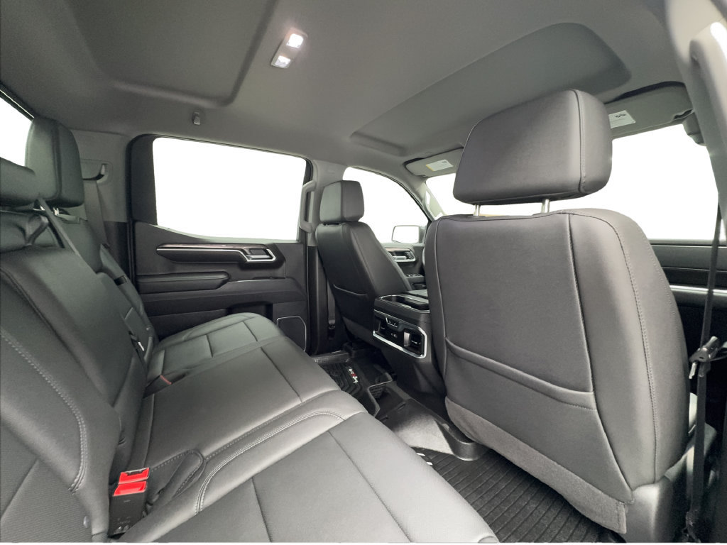 Used 2026 Chevrolet Silverado 1500 LTZ AWD/4WD image 35