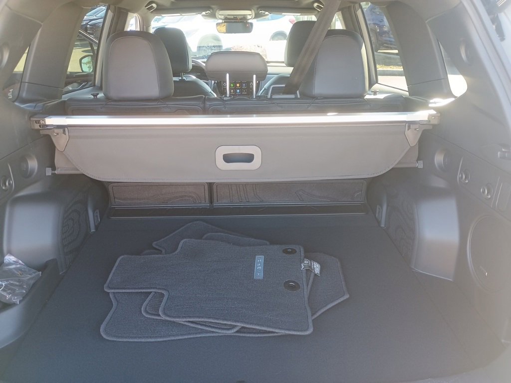 Used 2025 Subaru Forester Sport w/ Popular Package image 18