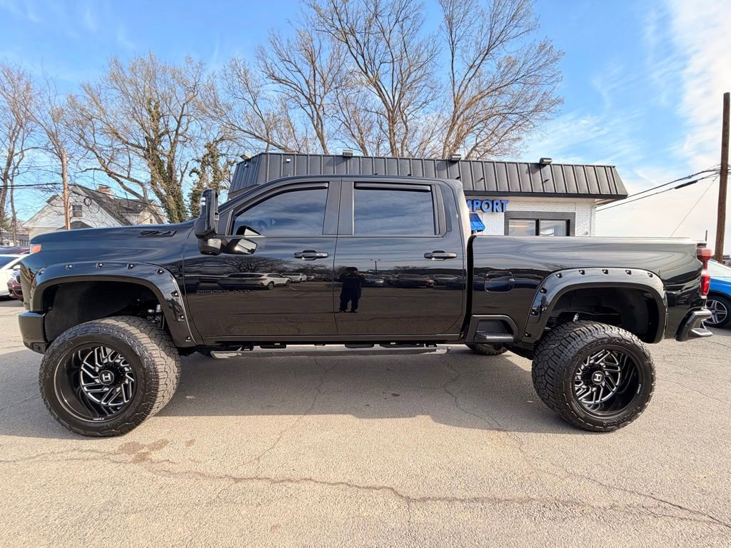 Used 2021 Chevrolet Silverado 2500 LTZ w/ Carhartt Edition AWD/4WD image 5