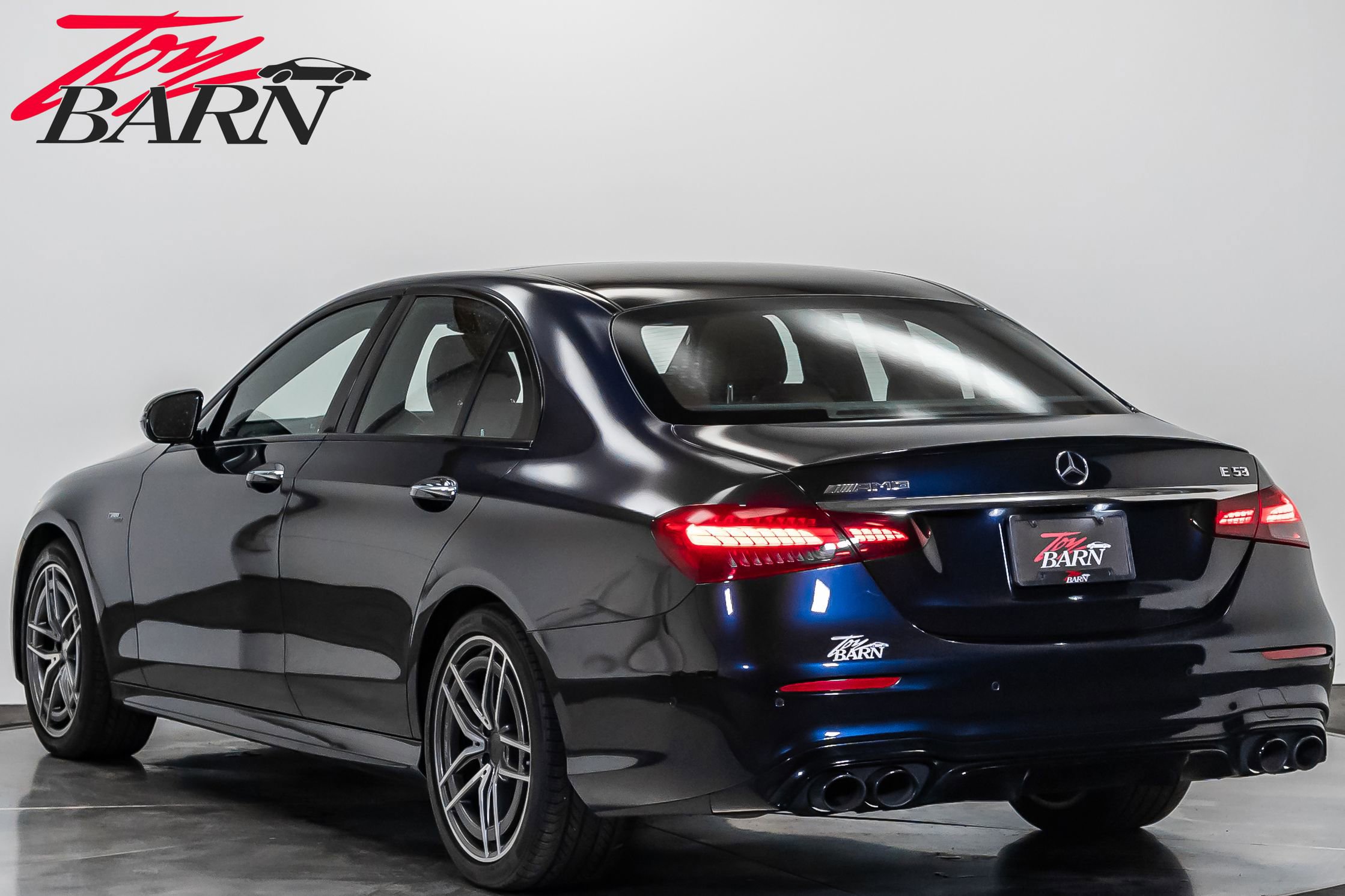 Used 2022 Mercedes-Benz E 53 AMG 4MATIC Sedan image 3