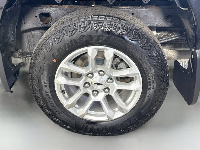 Used 2021 Chevrolet Silverado 1500 RST w/ Z71 Off-Road Package AWD/4WD image 36