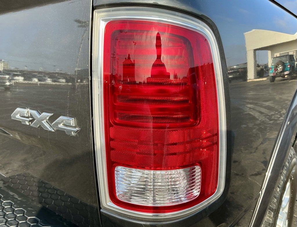 Used 2018 RAM 2500 Laramie w/ Convenience Group image 16