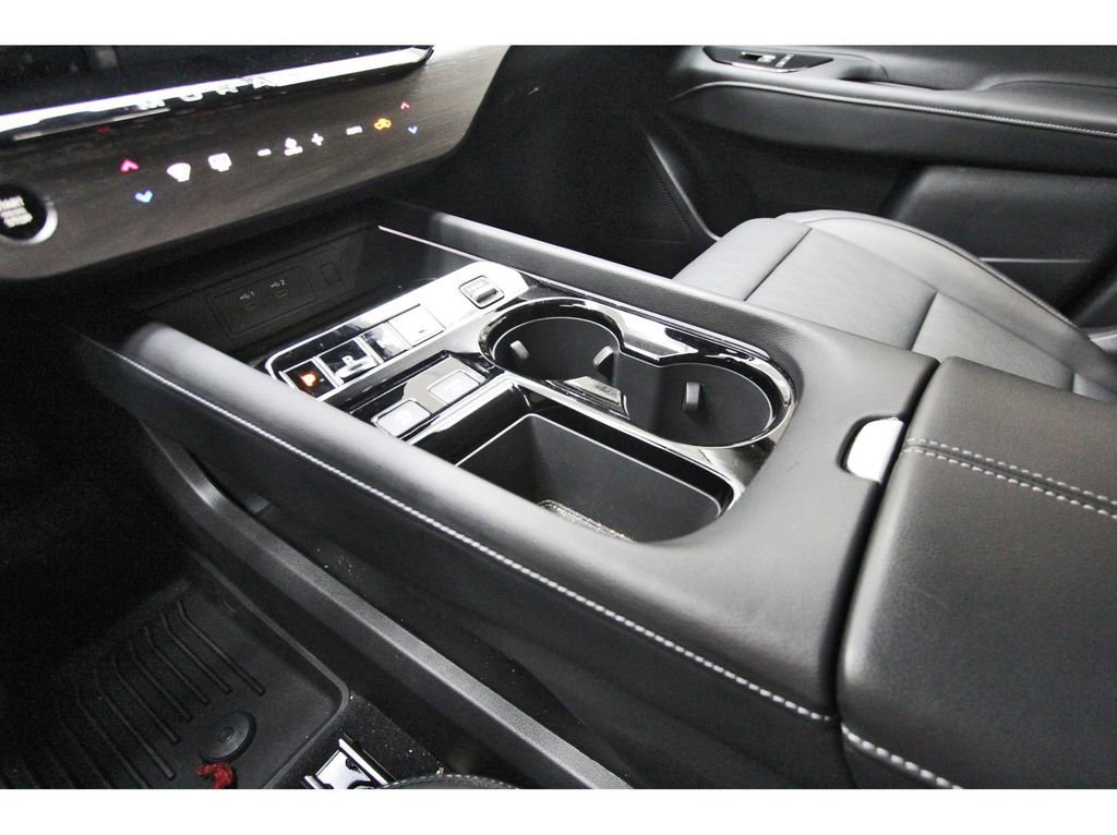 Used 2025 Nissan Murano Platinum w/ Cargo Package image 21