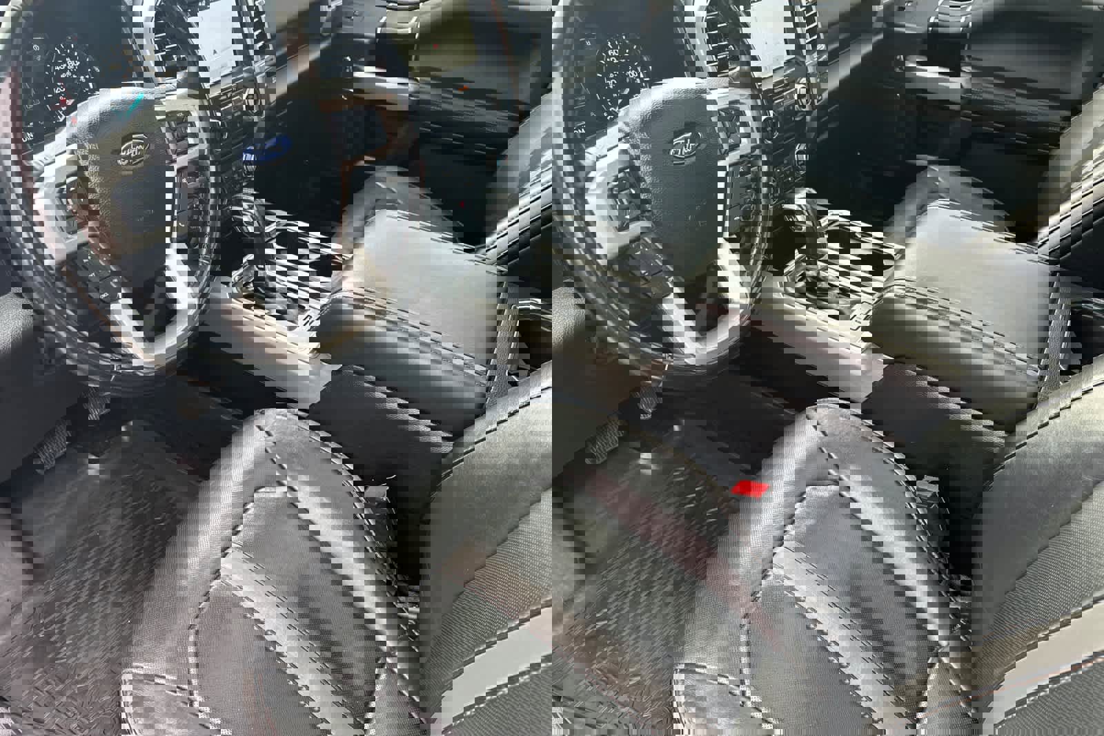 Certified 2018 Ford F150 Platinum w/ Equipment Group 701A Luxury image 11