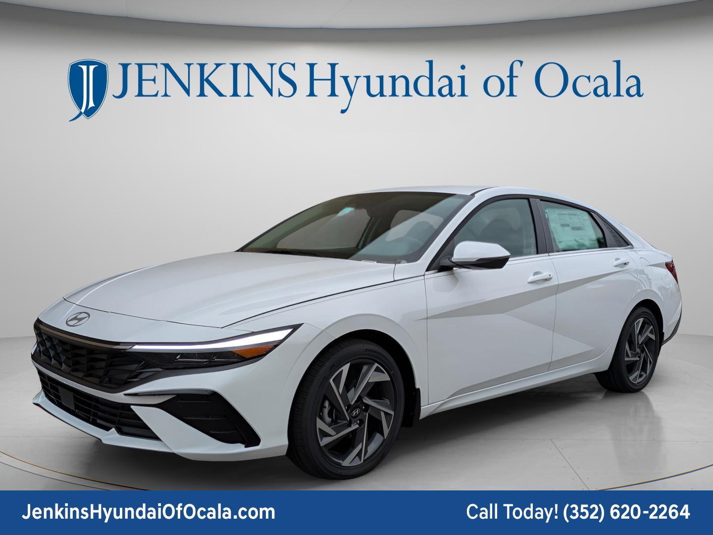 New 2026 Hyundai Elantra Limited FWD image 9