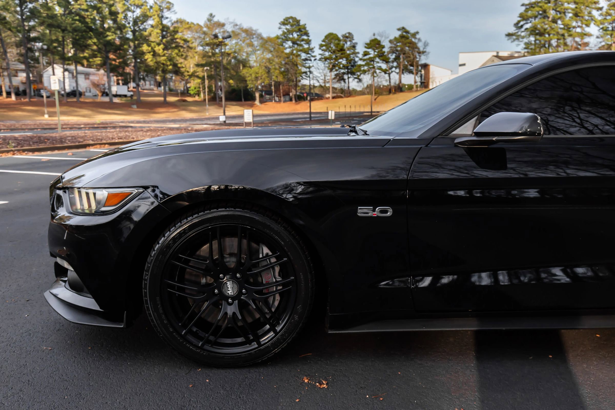 Used 2017 Ford Mustang GT w/ GT Performance Package image 4
