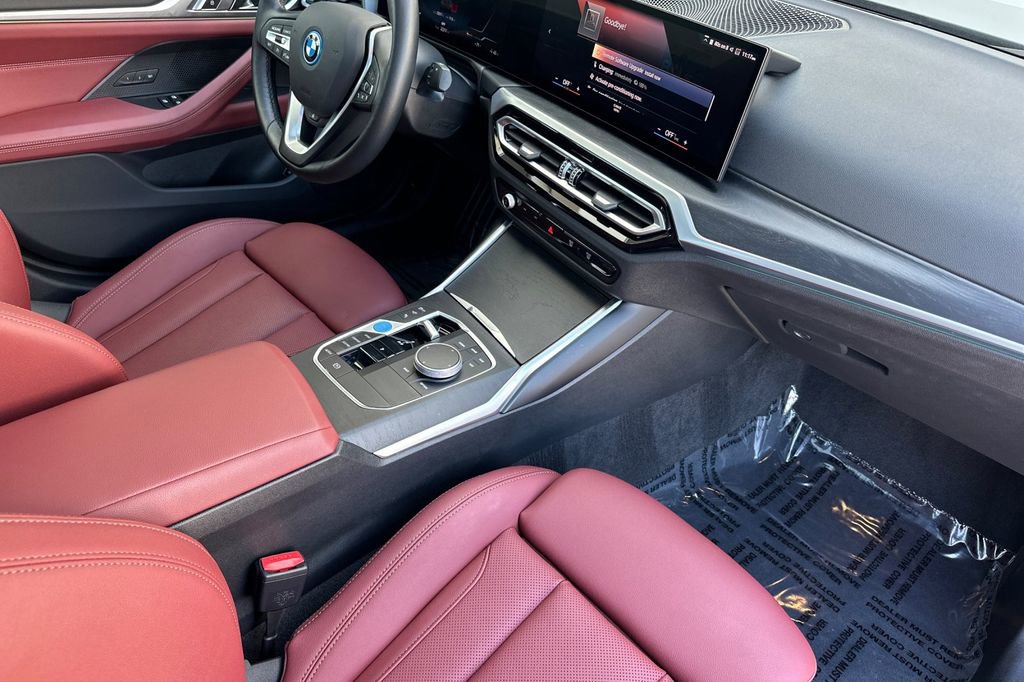 Used 2023 BMW i4 eDrive35 w/ Premium Package RWD image 16