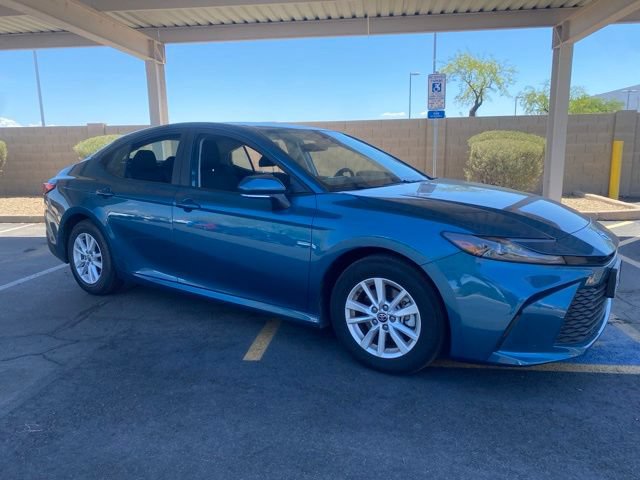 Used 2026 Toyota Camry LE FWD image 4