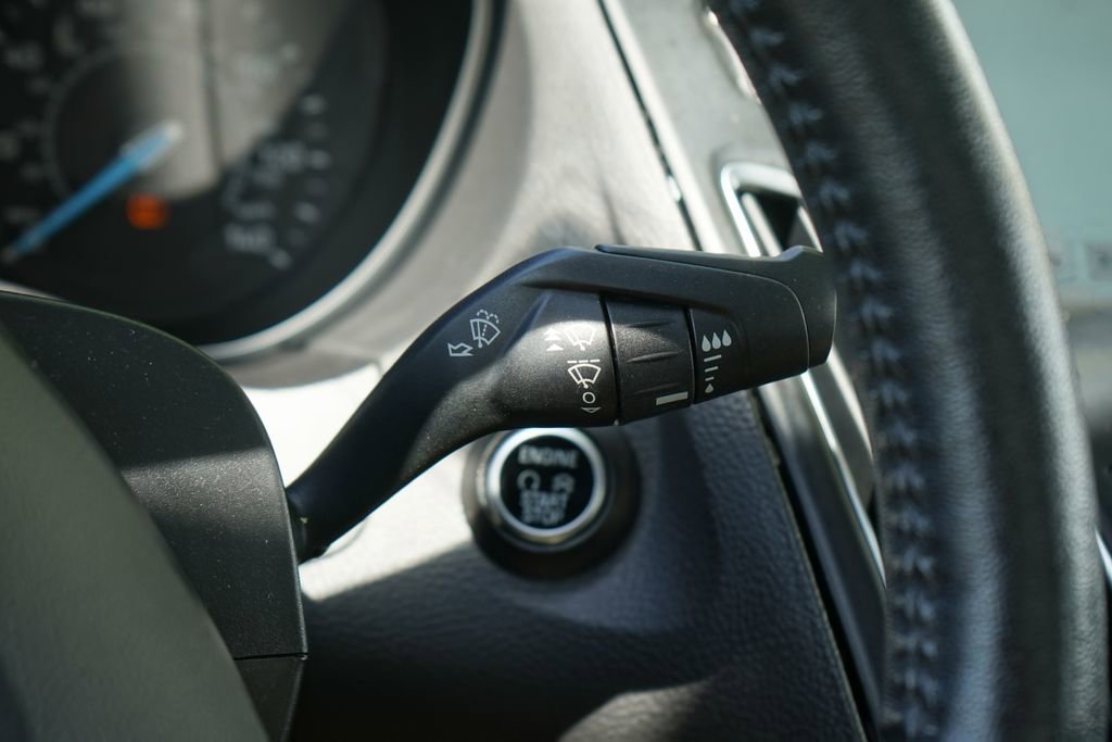Used 2018 Ford Focus Titanium FWD image 17