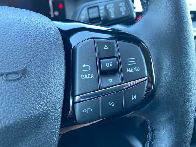 New 2026 Ford Escape SE image 32