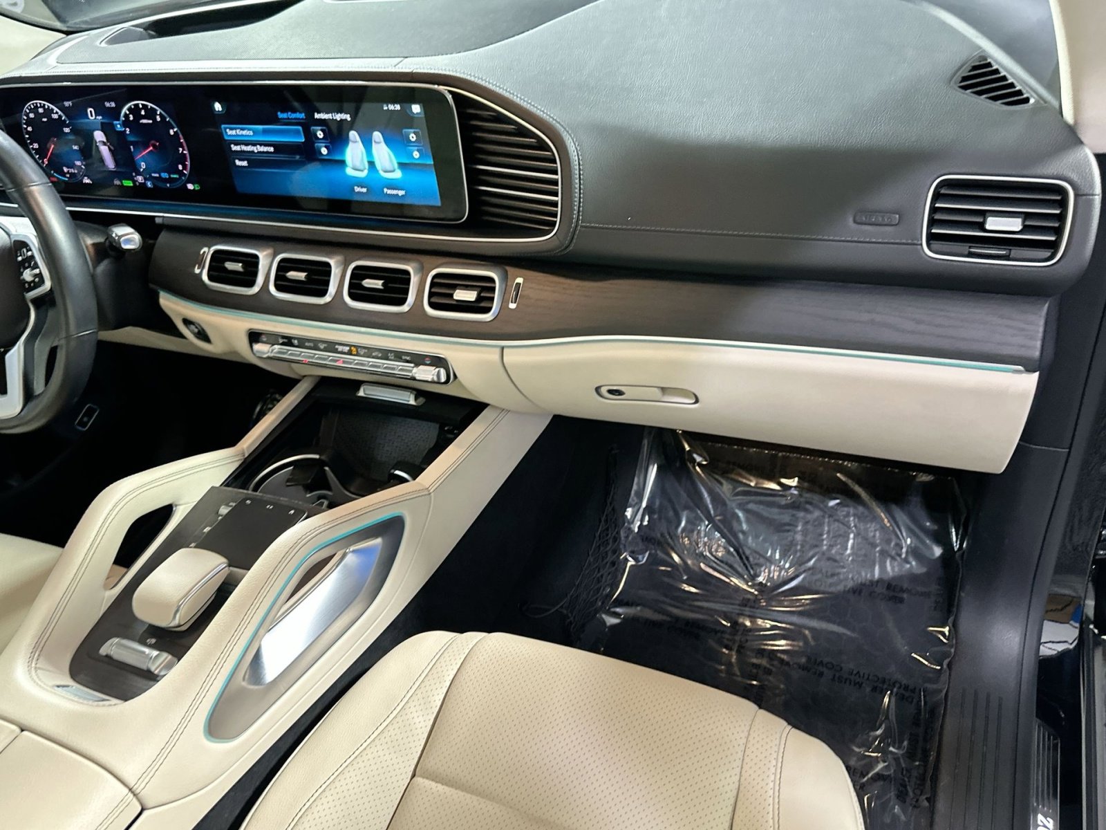 Used 2021 Mercedes-Benz GLS 450 4MATIC image 37