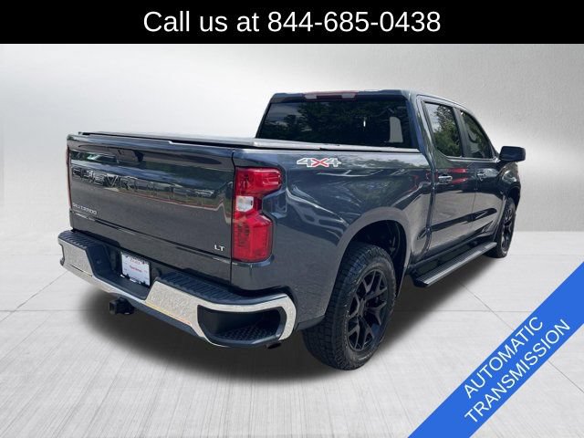 Used 2022 Chevrolet Silverado 1500 LT AWD/4WD image 5