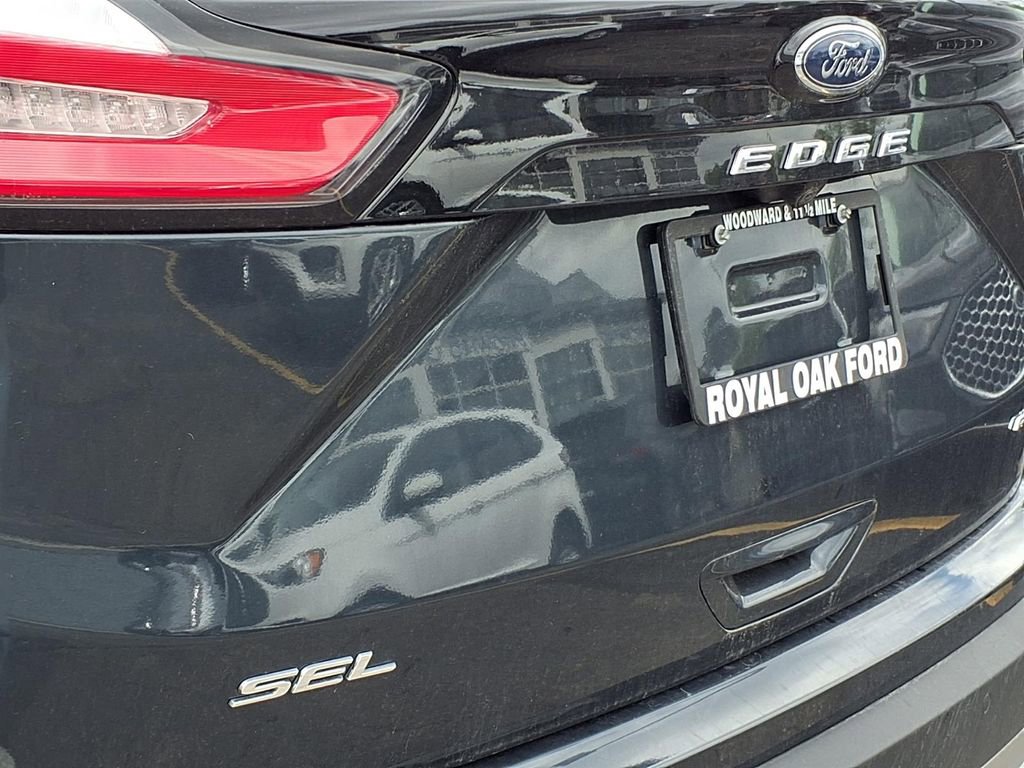 Used 2023 Ford Edge SEL w/ Convenience Package AWD/4WD image 7