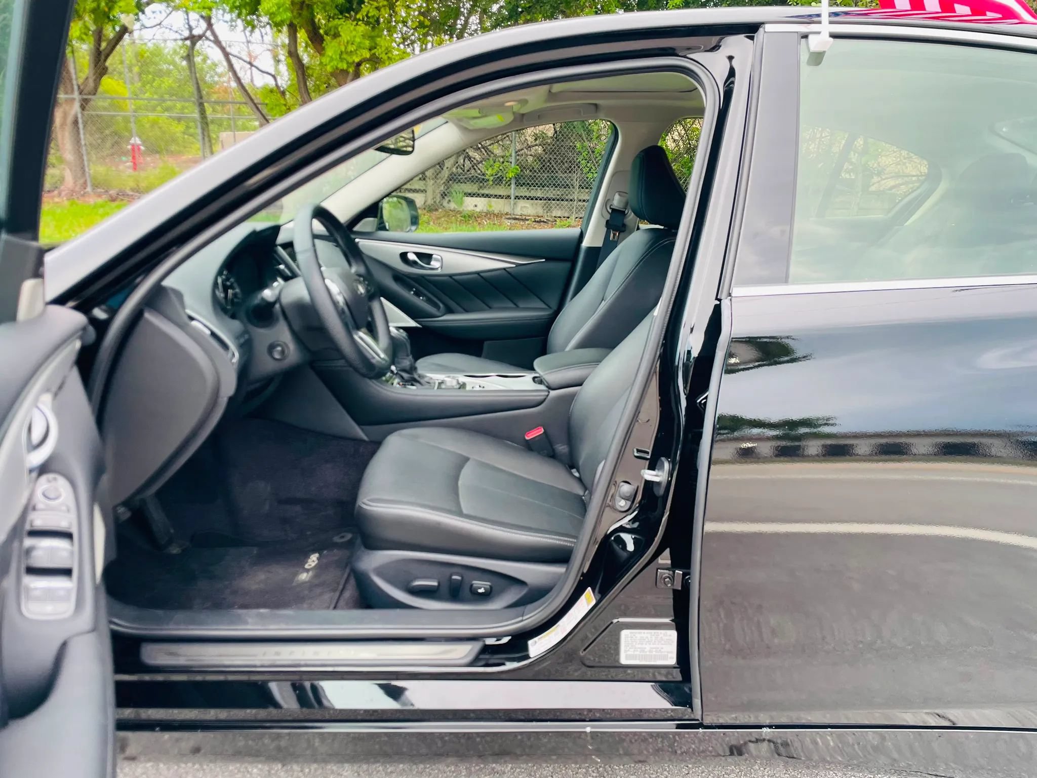 Used 2024 INFINITI Q50 Luxe w/ Cargo Package AWD/4WD image 9