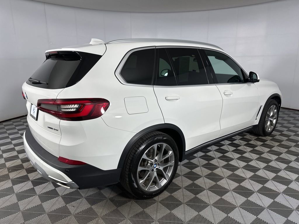 Certified 2023 BMW X5 xDrive40i w/ Premium Package image 28