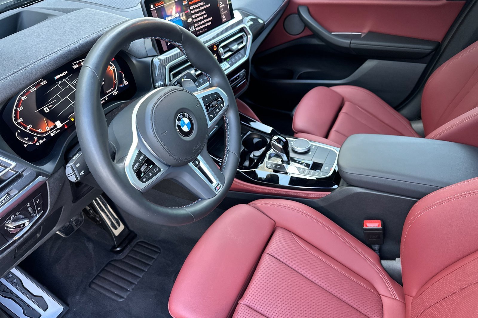 Used 2024 BMW X4 M40i w/ Premium Package AWD/4WD image 9