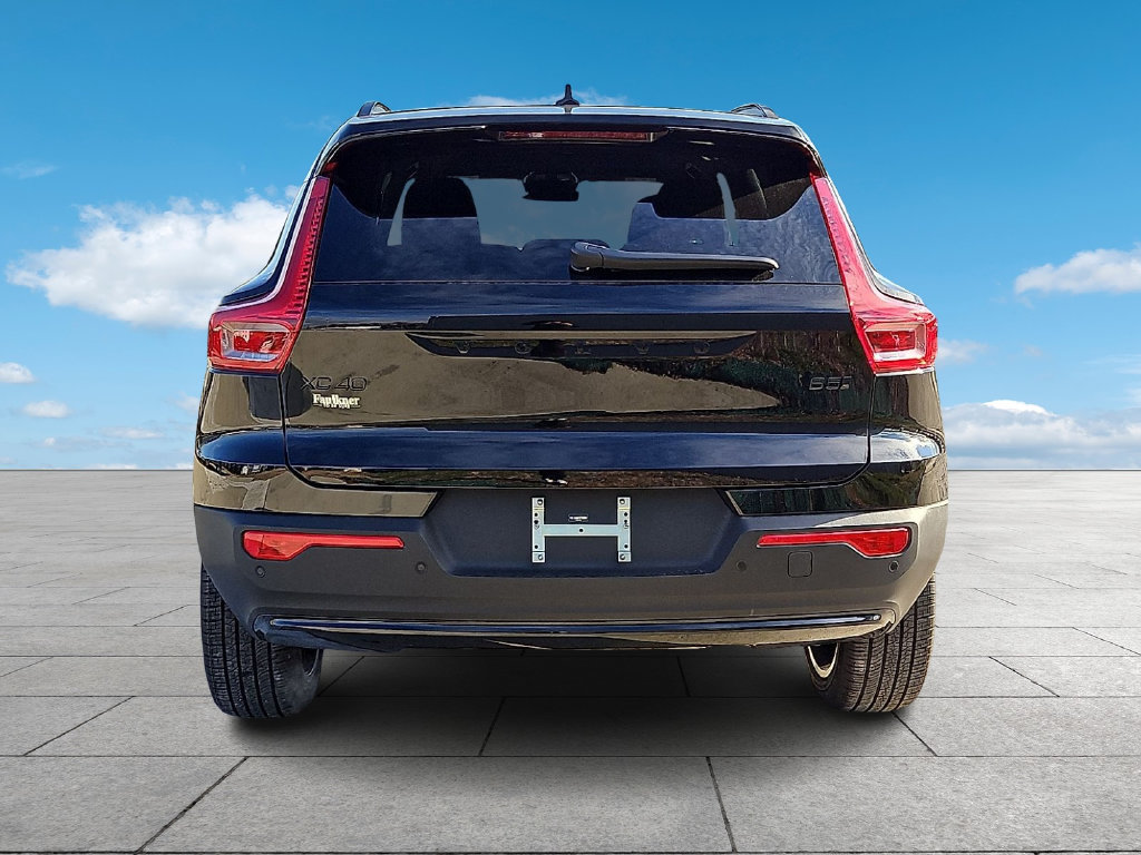 New 2026 Volvo XC40 B5 Ultra w/ Protection Package Premier AWD/4WD image 6