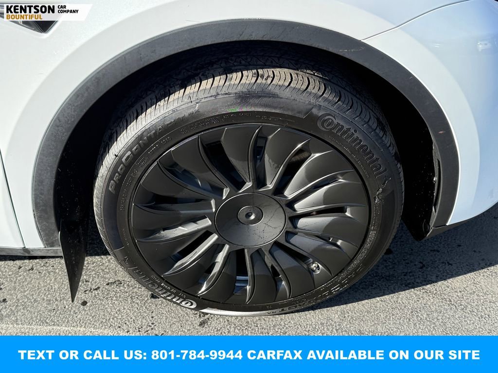 Used 2023 Tesla Model Y Long Range image 16