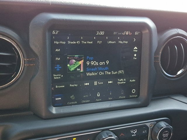 Certified 2021 Jeep Gladiator Overland image 21