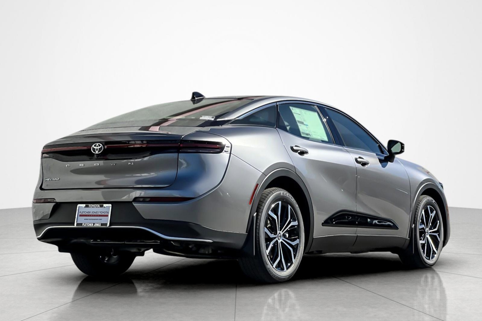 New 2026 Toyota Crown XLE image 5