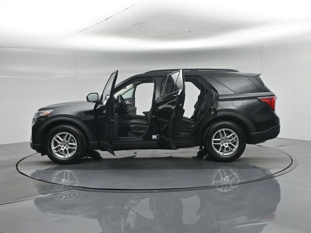 New 2026 Ford Explorer Active w/ Active Comfort Package RWD image 36