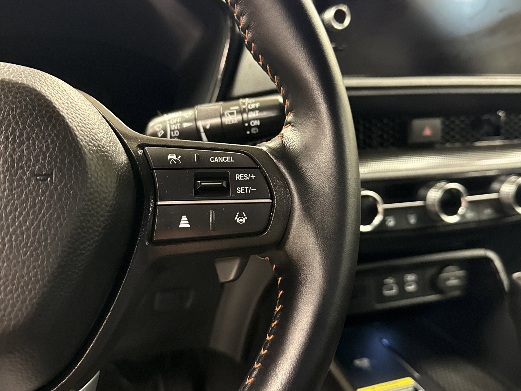 Used 2025 Honda CR-V Sport-L image 10