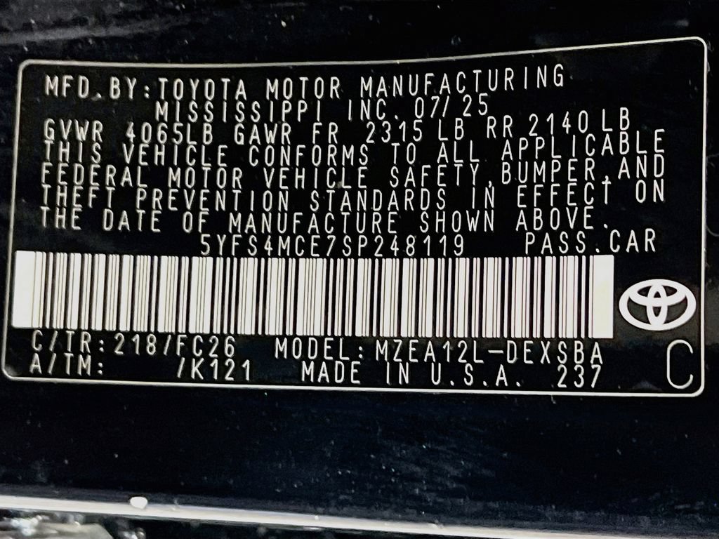 Certified 2025 Toyota Corolla SE FWD image 28
