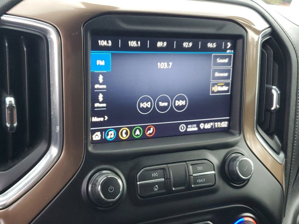 Used 2020 Chevrolet Silverado 2500 High Country w/ Technology Package AWD/4WD image 23