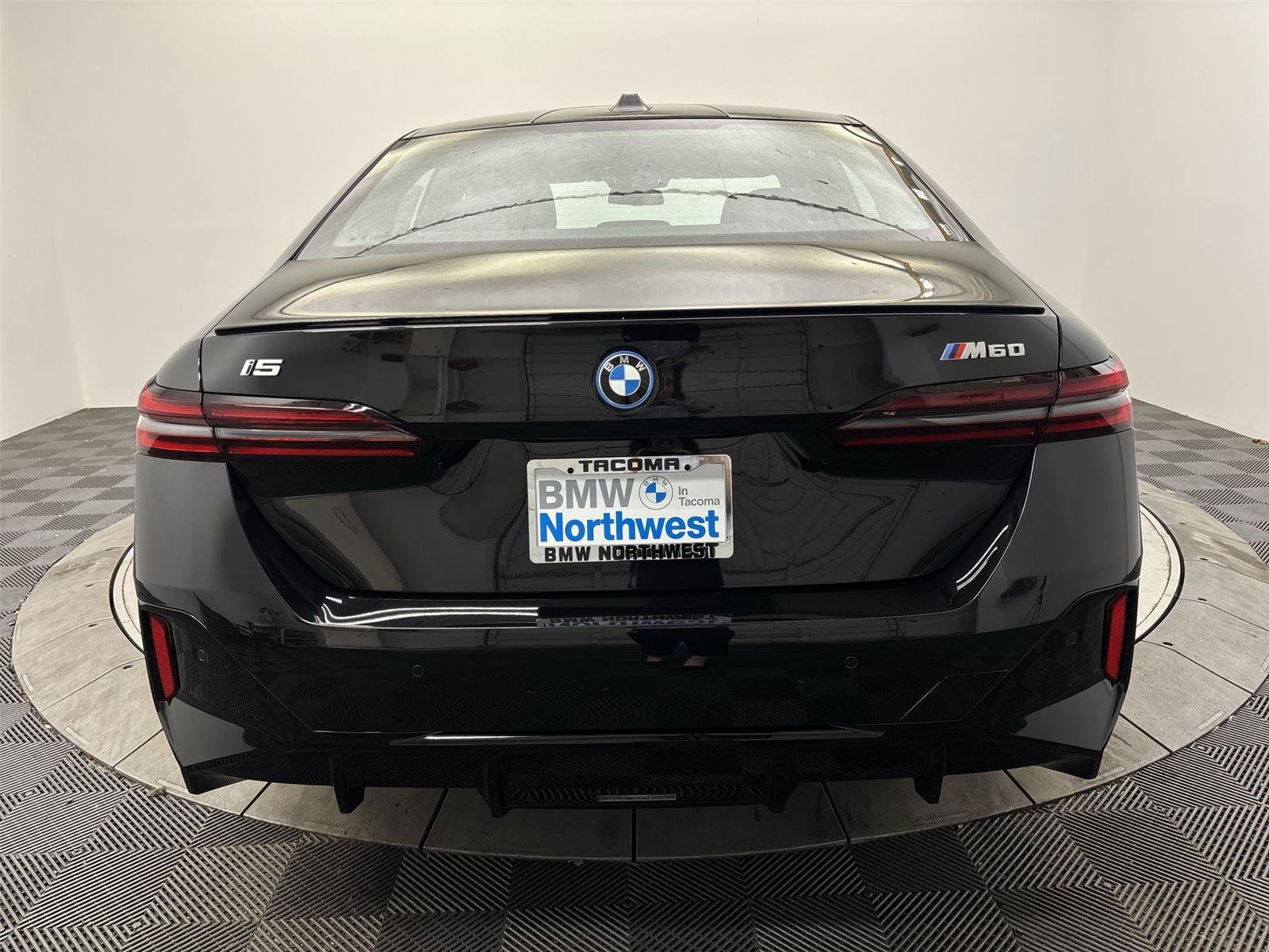 New 2026 BMW i5 w/ Executive Package AWD/4WD image 15