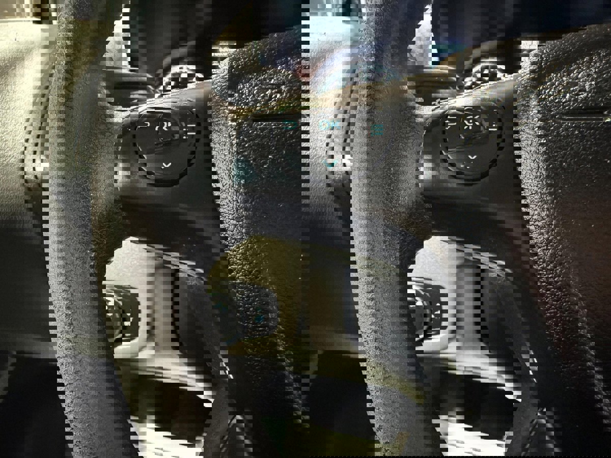 Used 2020 Ford Transit Connect XL image 11