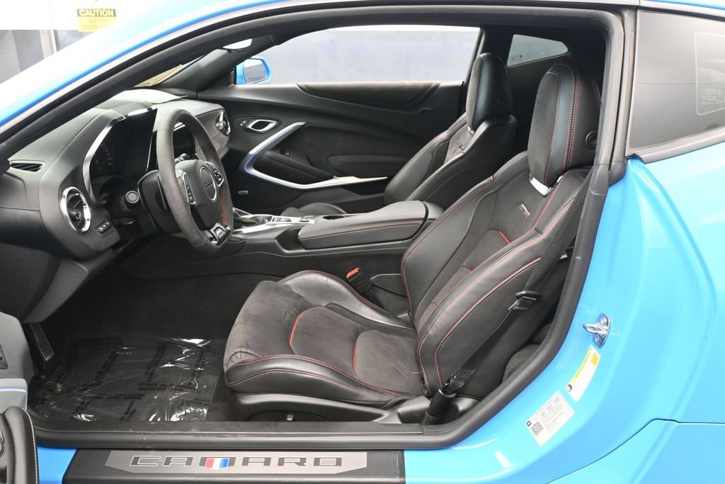 Used 2023 Chevrolet Camaro ZL1 RWD image 11