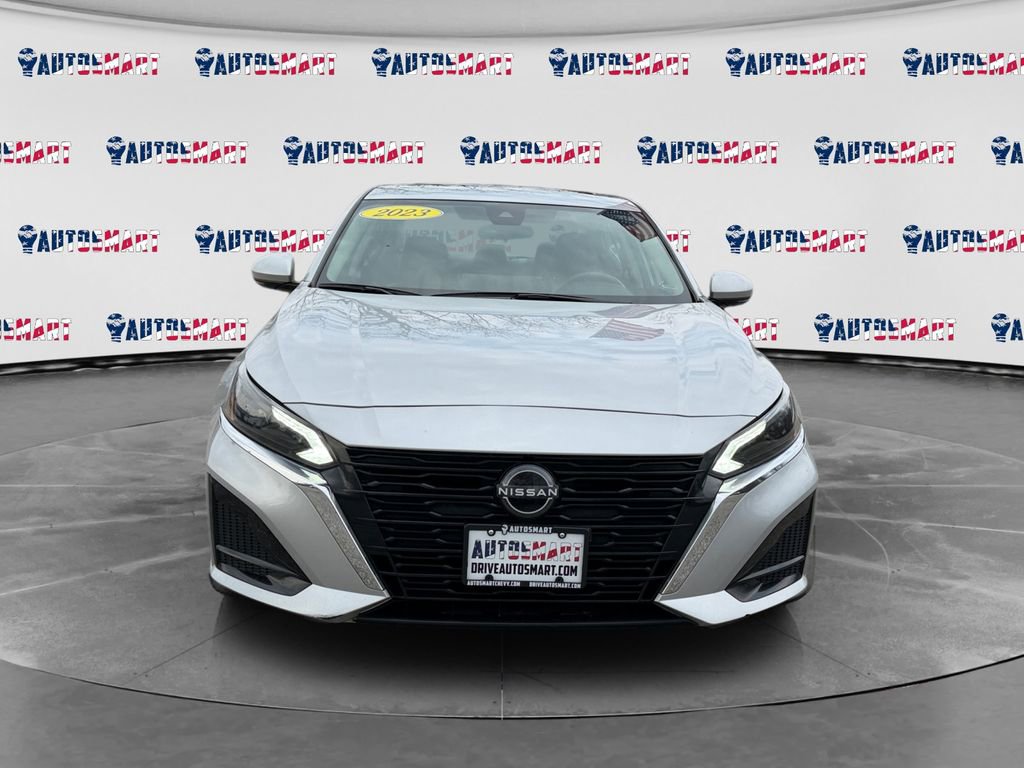 Used 2023 Nissan Altima 2.5 SL FWD image 8