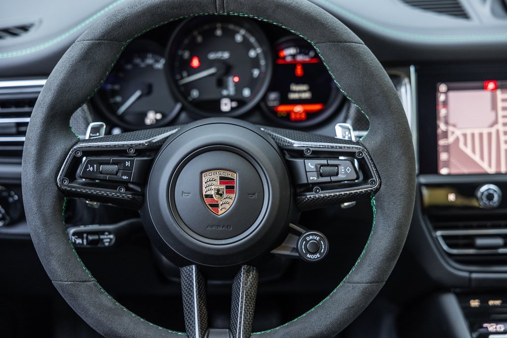 Used 2026 Porsche Macan GTS image 14