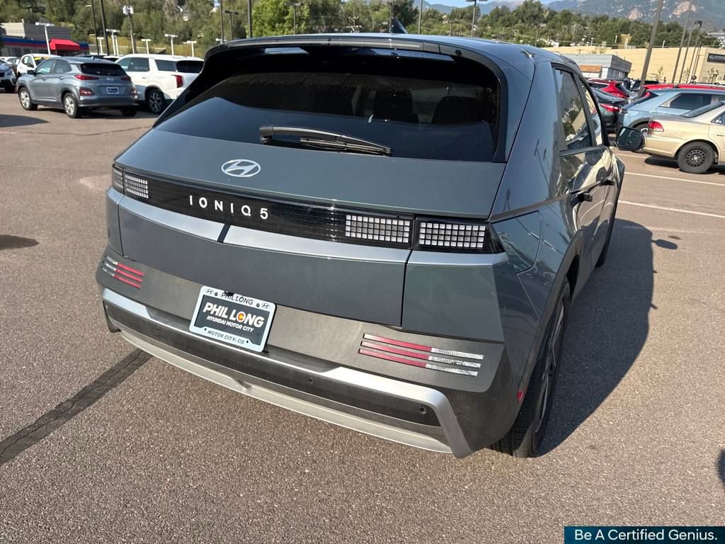 Used 2025 Hyundai Ioniq 5 SE image 16