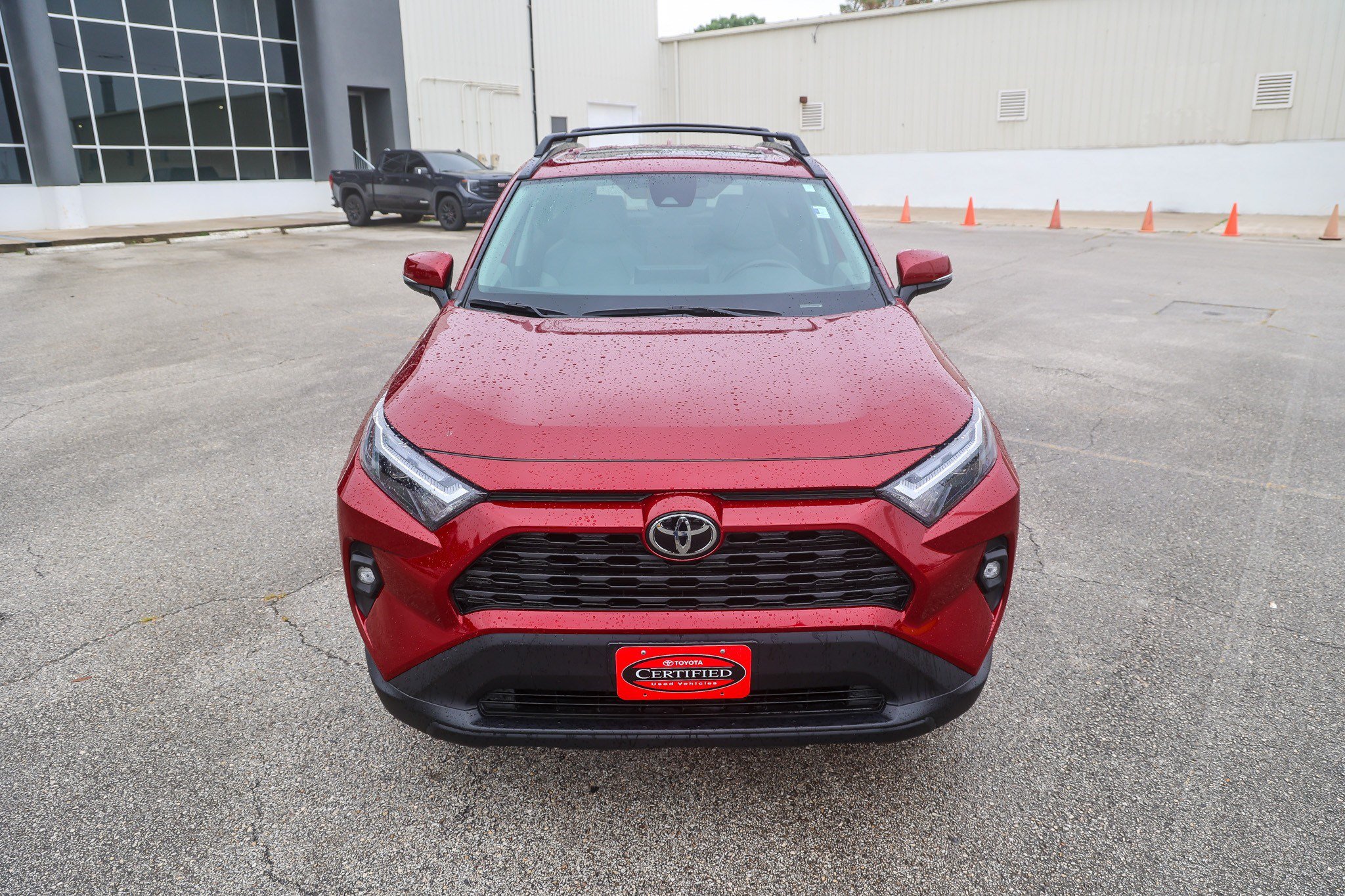 Certified 2023 Toyota RAV4 XLE Premium FWD image 4