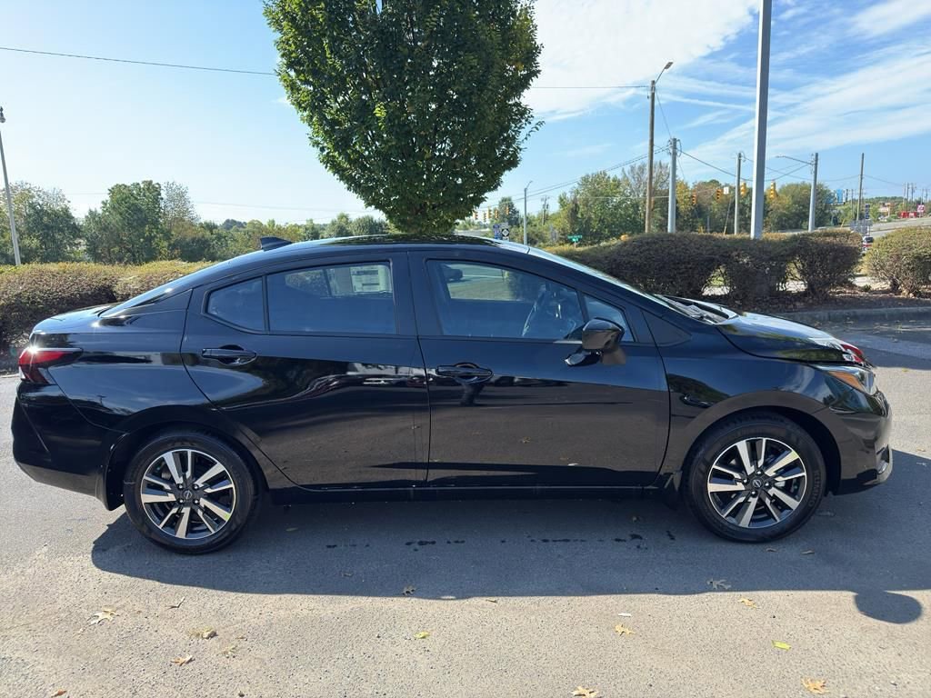 New 2025 Nissan Versa SV image 8