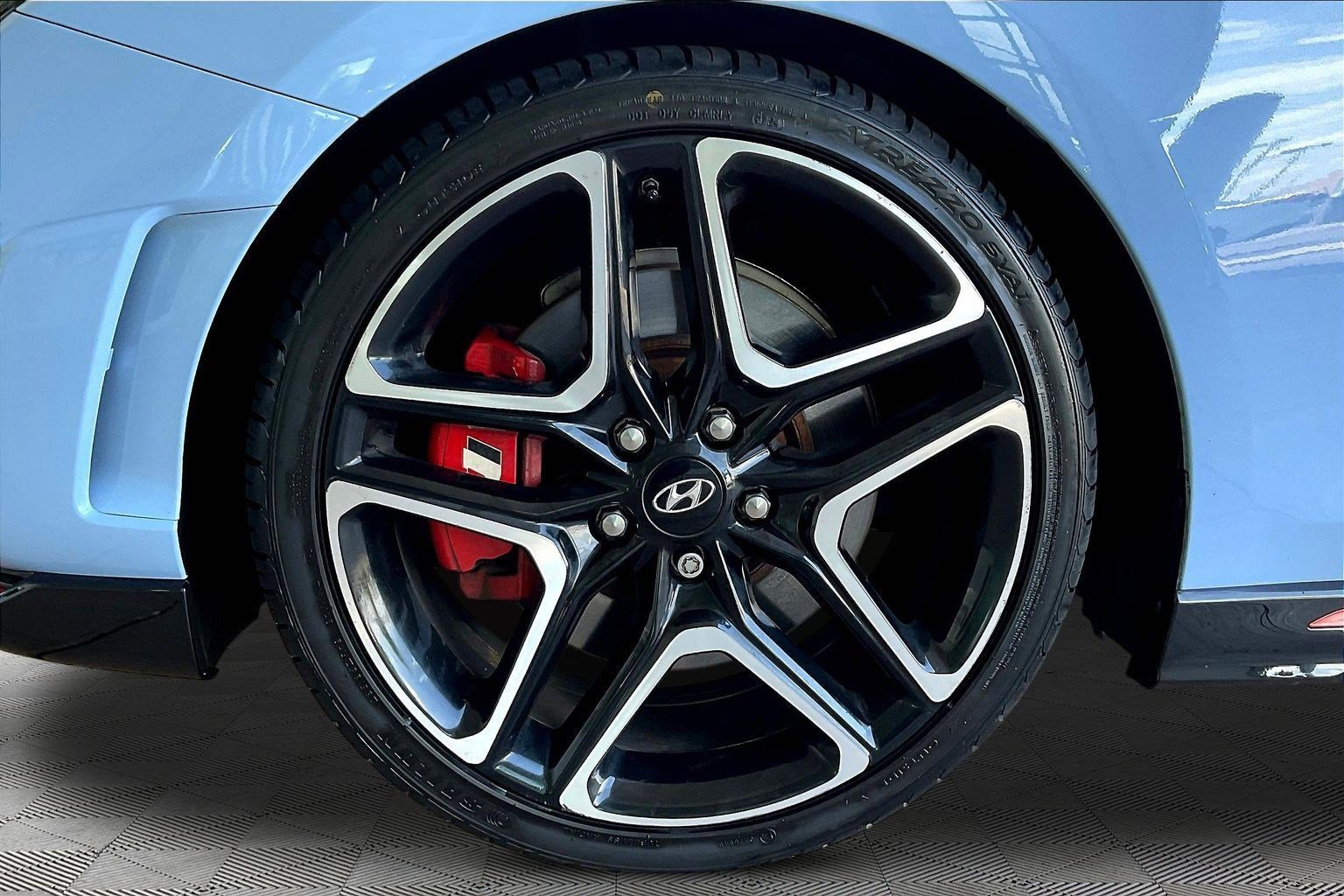 Used 2022 Hyundai Veloster N FWD image 30