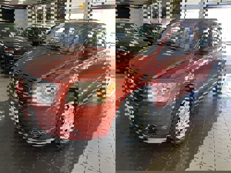 Used 2009 Dodge Caliber SXT image 1