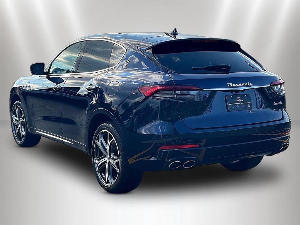 Used 2023 Maserati Levante GT AWD/4WD image 4