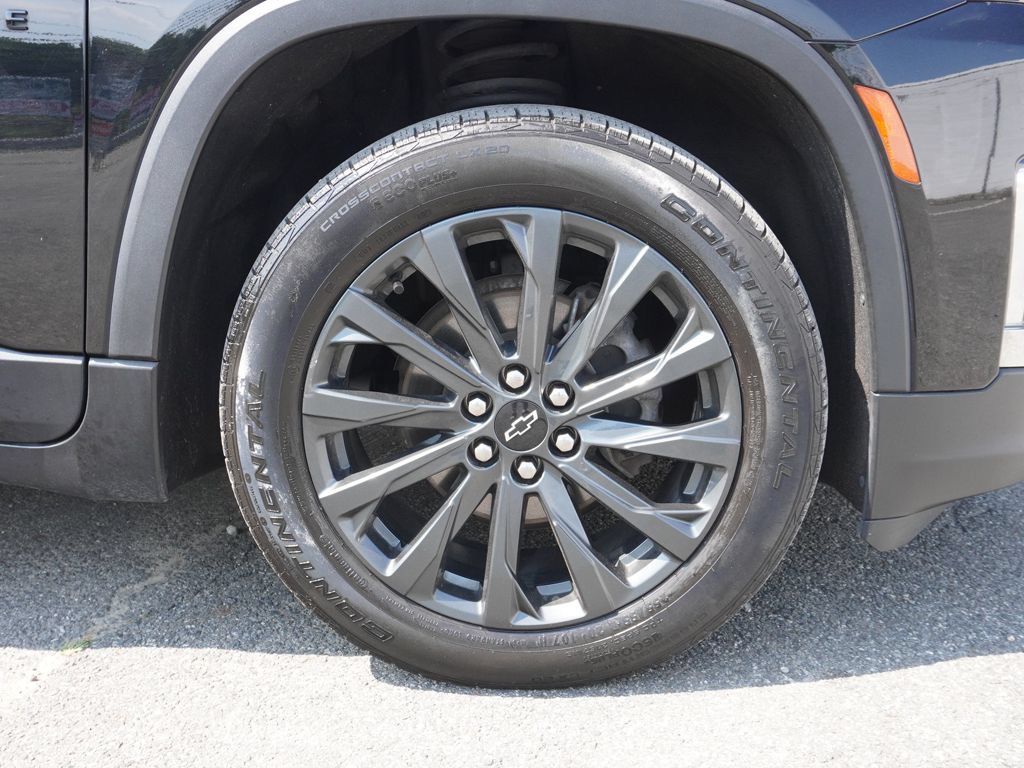 Used 2023 Chevrolet Traverse RS w/ LPO, Floor Liner Package AWD/4WD image 25