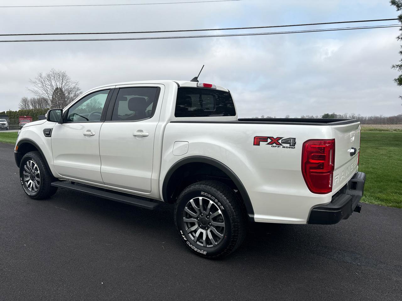 Used 2019 Ford Ranger Lariat w/ Equipment Group 501A Mid image 3