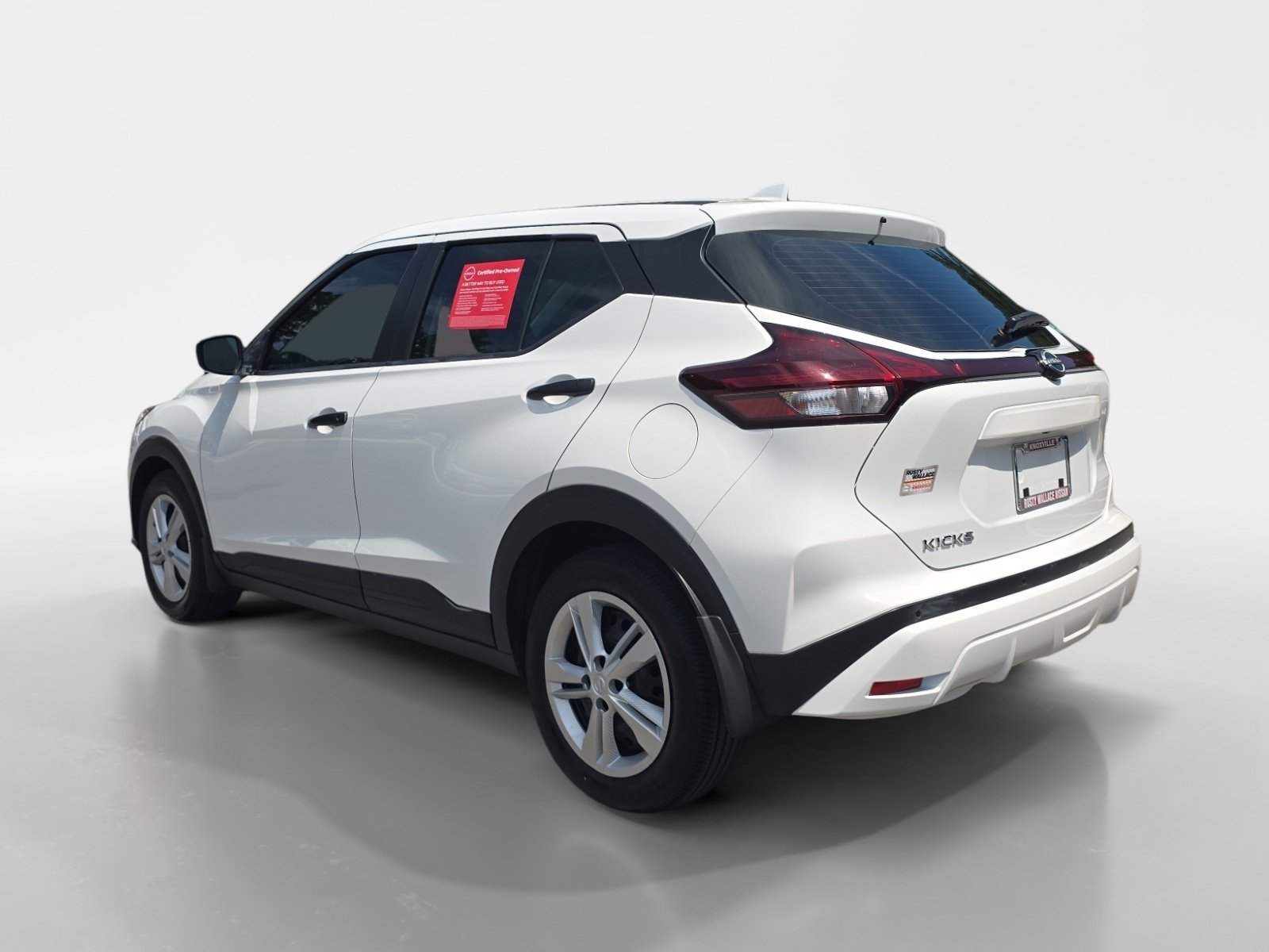 Certified 2025 Nissan Kicks Play S FWD image 3