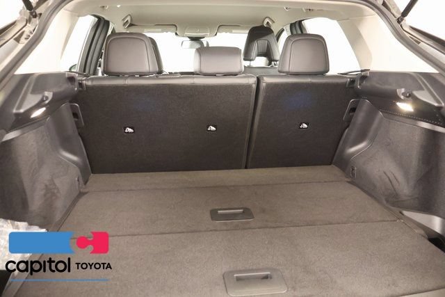 Used 2023 Nissan Ariya FWD image 28
