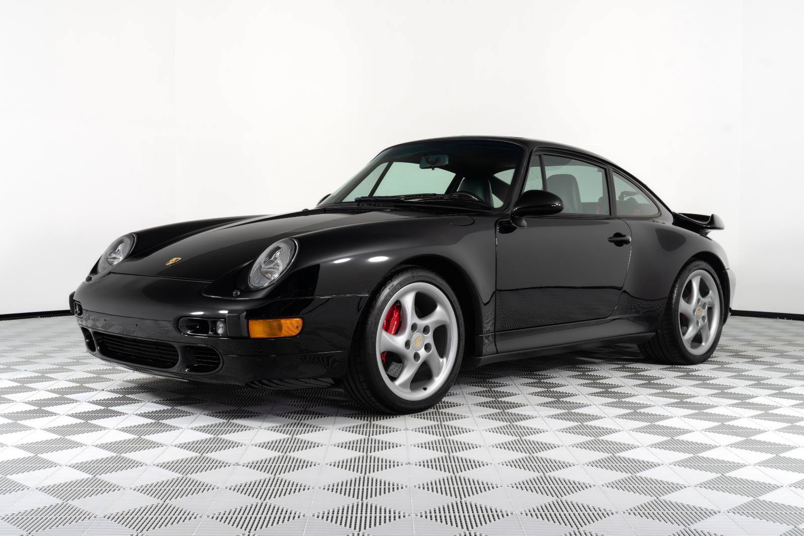 Used 1996 Porsche 911 Turbo RWD image 7